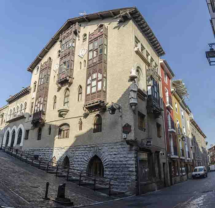 Álava - Vitoria-Gasteiz 52 - casco antiguo.jpg